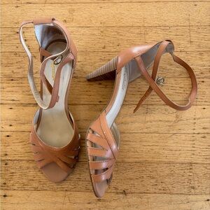 Seychelles Heritage peep toe stacked wood heal sandals